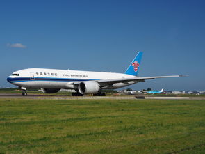 深度解析，南方航空——航业内巨擘的稳健之旅，解析其业绩波动与未来发展策略